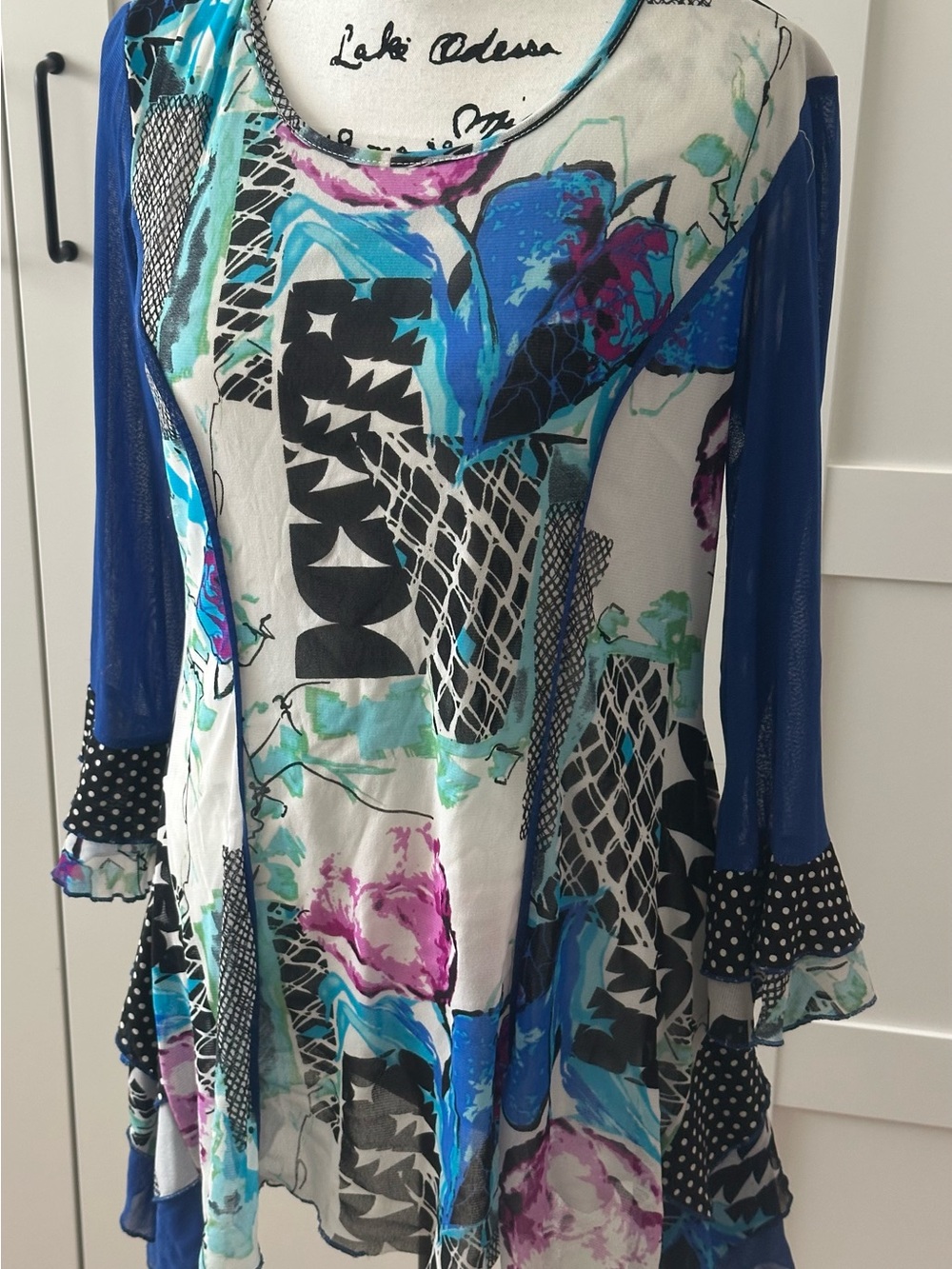 Vibrant Blue Mixed-Print Long-Sleeve Women's Tunic